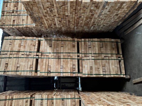 Wooden Timber for Construction, White Wood Sawn Timber